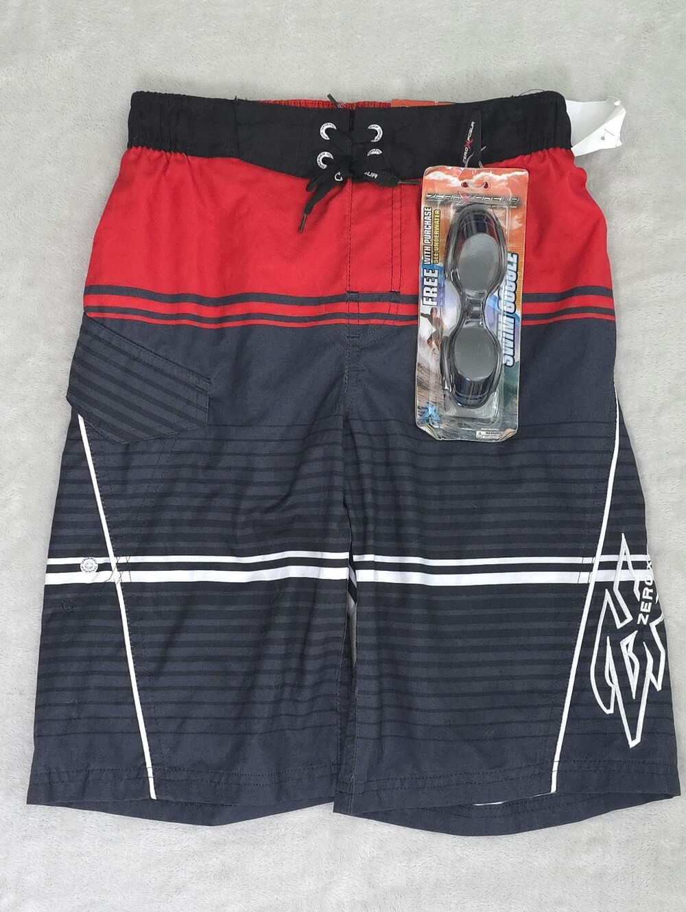 NWT ZeroXposur Boys Board Shorts Swim Trunks Striped Size 10/12 With Goggles